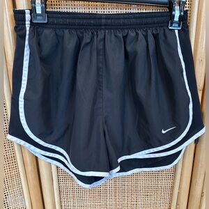 Nike black running shorts women’s size medium